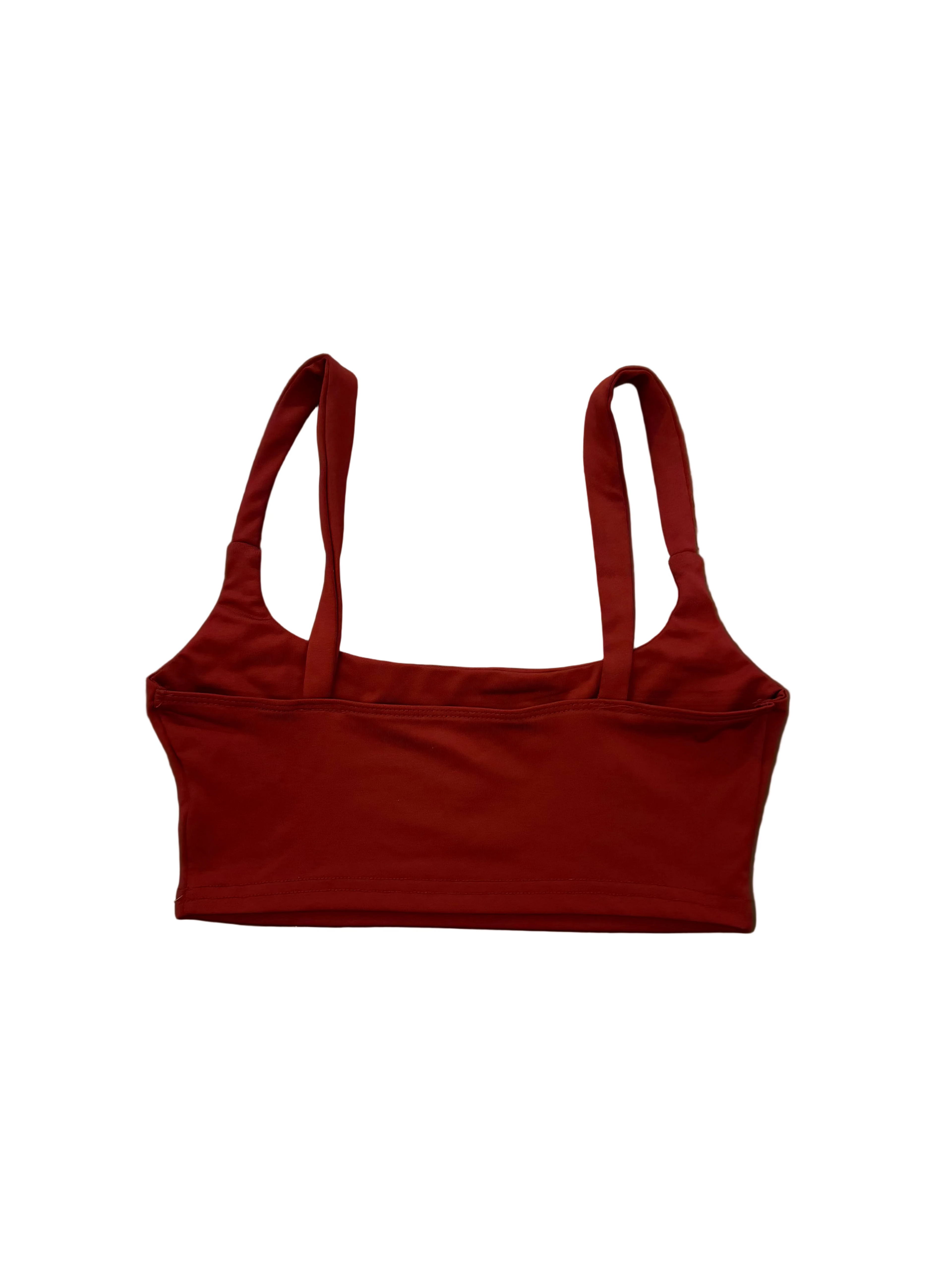 ICON STUDIOS WOMEN’S PERFORMANCE TOP